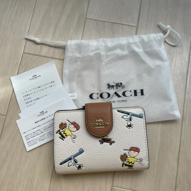 COACH X PEANUTS ジップウォレット財布