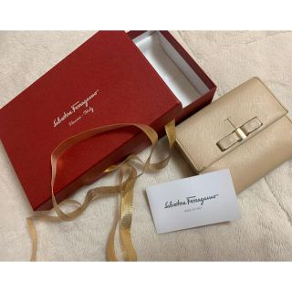 サルヴァトーレフェラガモ(Salvatore Ferragamo)のサルヴァトーレ フェラガモ 二つ折り財布(財布)