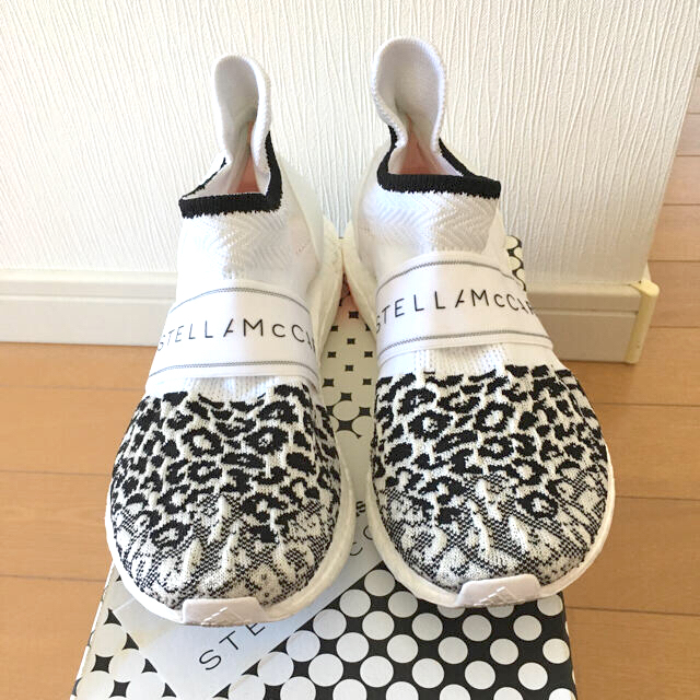 Stella McCartney(ステラマッカートニー)のステラマッカートニー UltraBOOST X 3.D.Knit S  24cm レディースの靴/シューズ(スニーカー)の商品写真