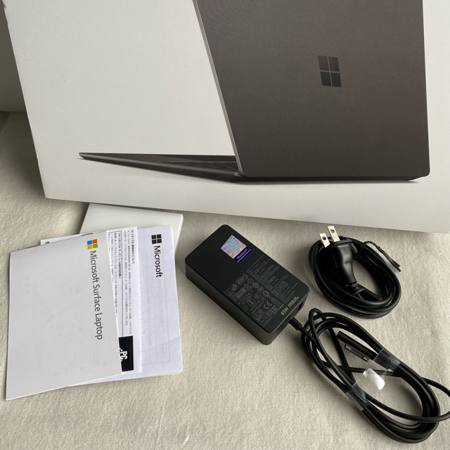 Microsoft(マイクロソフト)のマイクロソフト Surface Laptop 3 13.5 V4C-00039 スマホ/家電/カメラのPC/タブレット(ノートPC)の商品写真