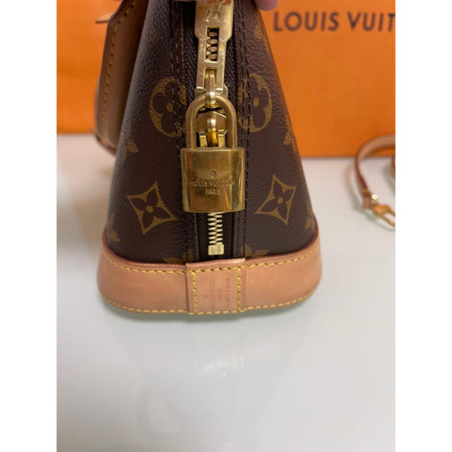 LOUIS VUITTON(ルイヴィトン)のルイヴィトン　アルマbb レディースのバッグ(ハンドバッグ)の商品写真