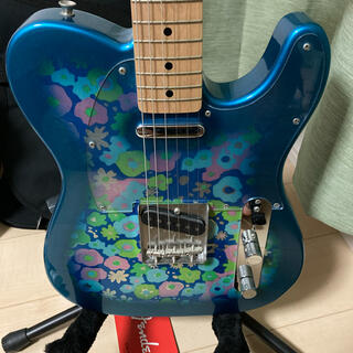 フェンダー(Fender)のフェンダー　fender テレキャスター　ブルーフラワー(エレキギター)