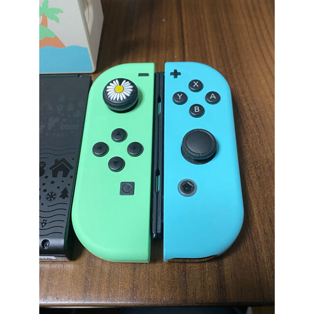 任天堂(ニンテンドウ)の美品✨Nintendo Switch あつまれ どうぶつの森セット エンタメ/ホビーのゲームソフト/ゲーム機本体(家庭用ゲーム機本体)の商品写真