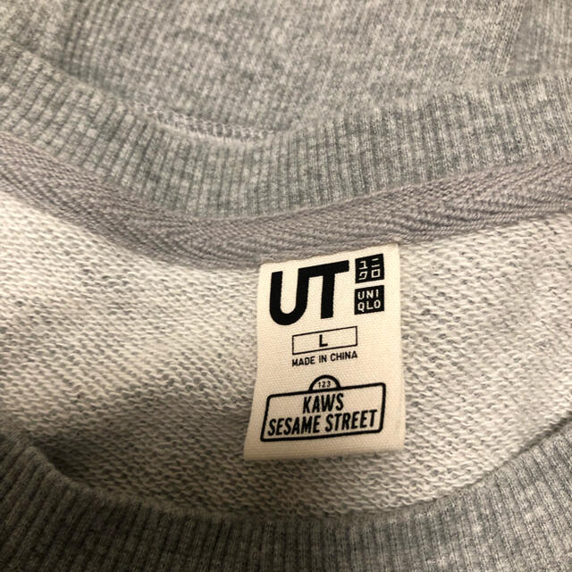 【kaws】正規品　カウズ UNIQLO コラボ