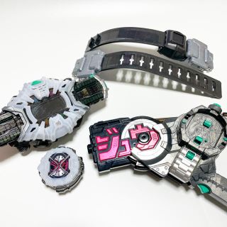 バンダイ(BANDAI)の仮面ライダージオウ　DXジクウドライバー＆DXジカンギレード(特撮)