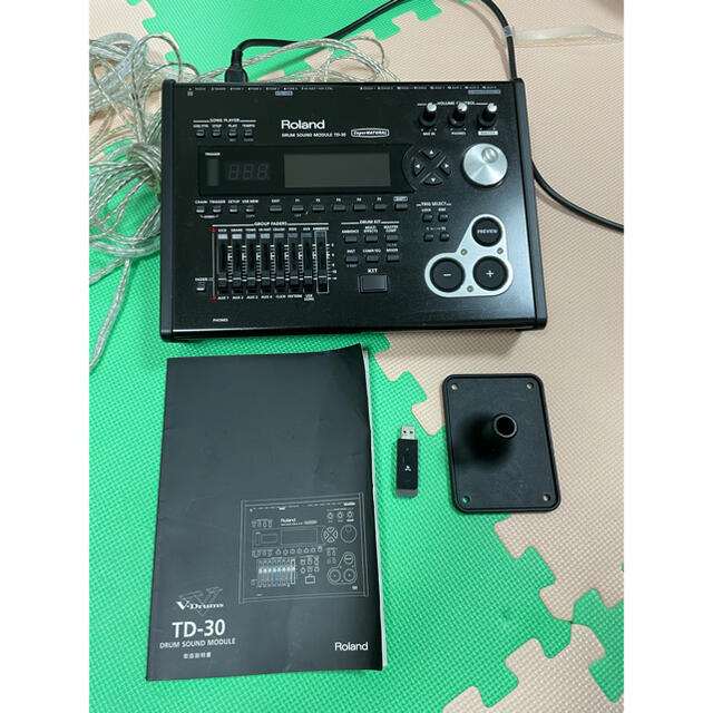 Roland(ローランド)のTD-30 電子ドラム Roland ローランド音源のみ 中古　ちょちゅけ様専用 楽器のドラム(電子ドラム)の商品写真