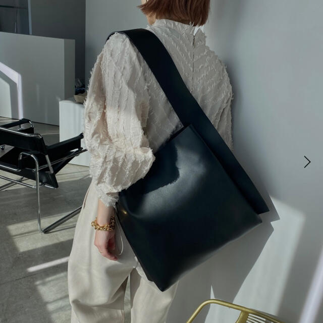 【美品】chuclla チュクラ Wide shoulder tote bag 1