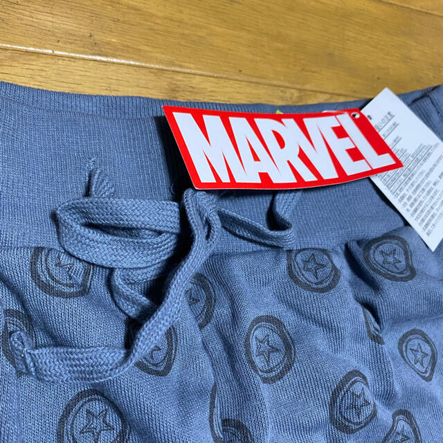 MARVEL(マーベル)のMARVEL キャプテンアメリカ ショートパンツ⭐️新品⭐️L レディースのパンツ(ショートパンツ)の商品写真