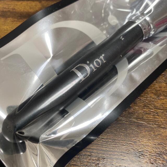 パウダーファンデーションブラシ Dior