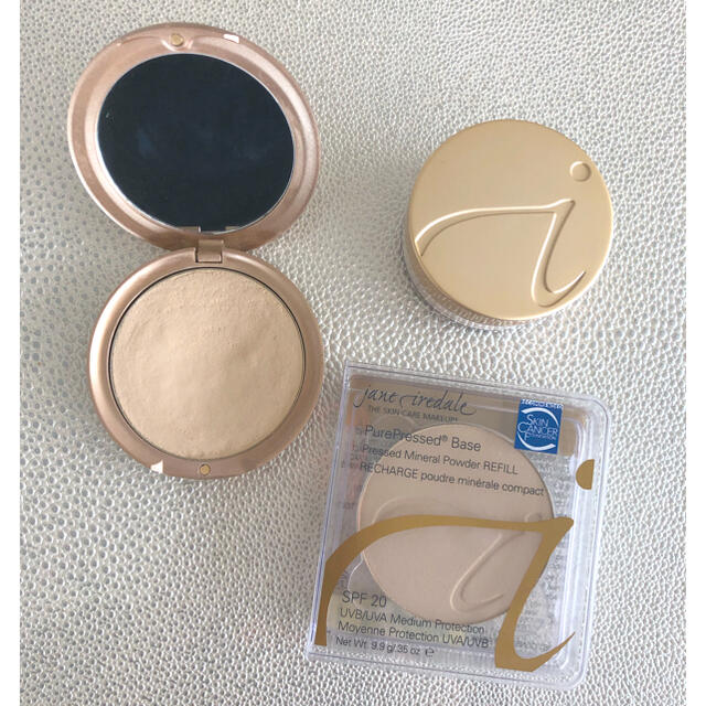 jane iredale(ジェーンアイルデール)の美品　ジェーンアイルデール　ピュアプレストベース　ミネラルパウダー　3個セット コスメ/美容のベースメイク/化粧品(ファンデーション)の商品写真