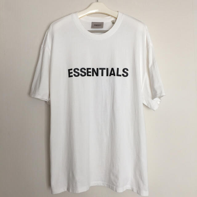 FEAR OF GOD(フィアオブゴッド)のFear of God FOG Essentials ラバー 半袖Tシャツ XL メンズのトップス(Tシャツ/カットソー(半袖/袖なし))の商品写真