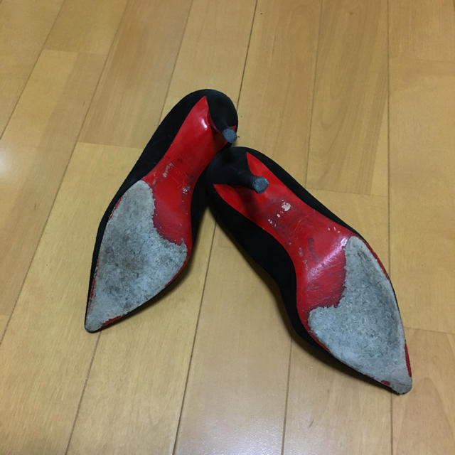 Christian Louboutin(クリスチャンルブタン)の最終値下げスウェード素材 レディースの靴/シューズ(ハイヒール/パンプス)の商品写真