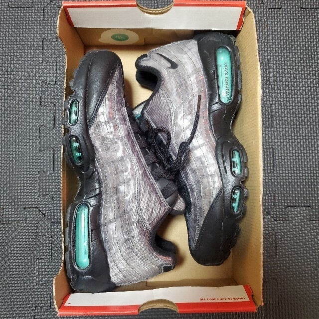 NIKE(ナイキ)のNIKE AIR MAX 95 "DNA AURORA GREEN" メンズの靴/シューズ(スニーカー)の商品写真