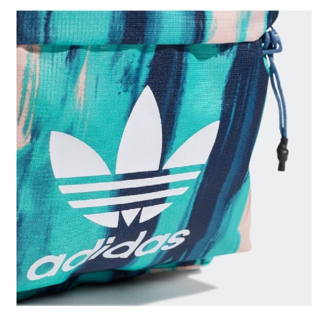 adidas(アディダス)のアディダス ❣ リュック ピンク ブルー 緑 グリーン マーブル 柄 模様 レディースのバッグ(リュック/バックパック)の商品写真
