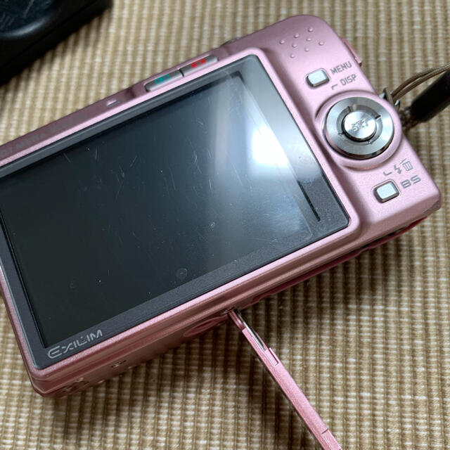 CASIO(カシオ)の【ジャンク品】CASIO EXILIM ZOOM EX-Z1080PK スマホ/家電/カメラのカメラ(コンパクトデジタルカメラ)の商品写真