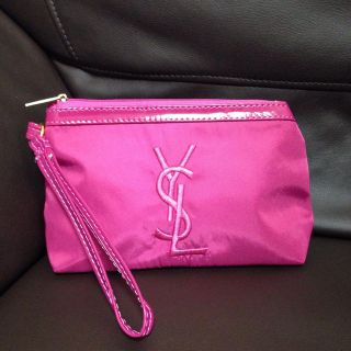 サンローラン(Saint Laurent)のYSLポーチ👝ピンク💖(ポーチ)