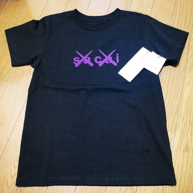 sacai(サカイ)のsacai×KAWS /Flock Print T-shirt レディースのトップス(Tシャツ(半袖/袖なし))の商品写真