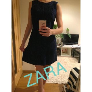 ザラ(ZARA)の🌟ZARA🌟フィットアンドフレアのワンピース(ミニワンピース)