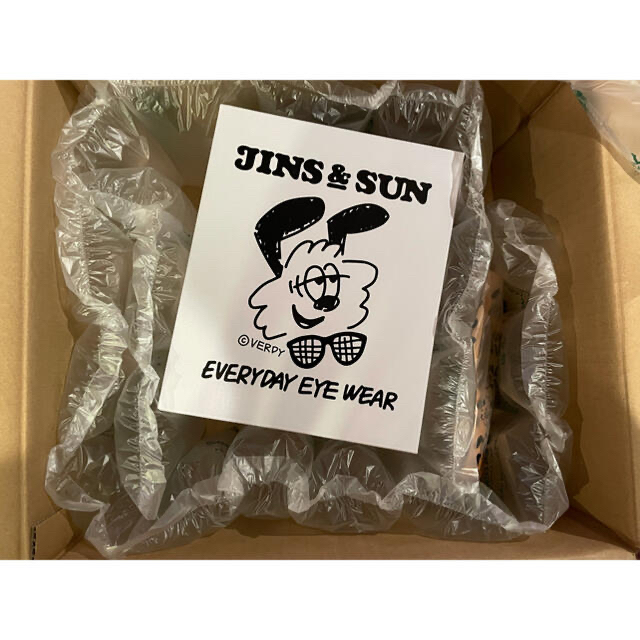 JINS(ジンズ)のJINS＆SUN×VERDY 限定アイウエアスタンドセット メンズのファッション小物(サングラス/メガネ)の商品写真