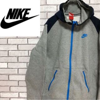 ナイキ(NIKE)の【レア】ナイキ☆ワンポイントロゴグレー厚手フルジップパーカー(パーカー)