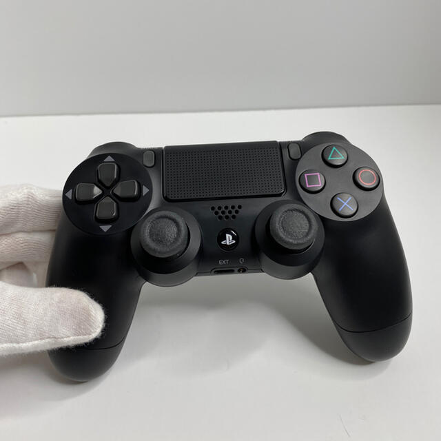 PlayStation4(プレイステーション4)のSONY PlayStation4 本体 CUH-2000BB01 エンタメ/ホビーのゲームソフト/ゲーム機本体(家庭用ゲーム機本体)の商品写真