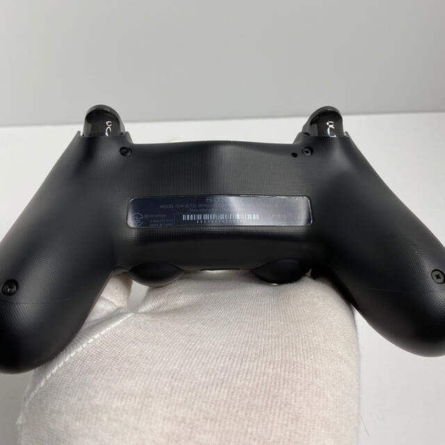 PlayStation4(プレイステーション4)のSONY PlayStation4 本体 CUH-2000BB01 エンタメ/ホビーのゲームソフト/ゲーム機本体(家庭用ゲーム機本体)の商品写真