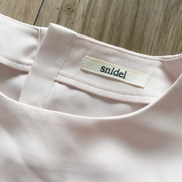 SNIDEL(スナイデル)のsnidel スナイデル　ブラウス レディースのトップス(シャツ/ブラウス(半袖/袖なし))の商品写真