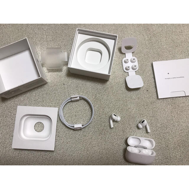 とっておきし福袋 - Apple Air pro pots ヘッドフォン/イヤフォン