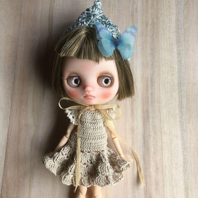 ①春の刺繍????プチブライス ストレートワンピとアウターセット だっこ ①春の刺繍????プチブライス ストレートワンピとアウターセット だっこ