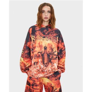 Bershka - Billie Eilish × Bershka Fire Sweatshirtの通販 by ...