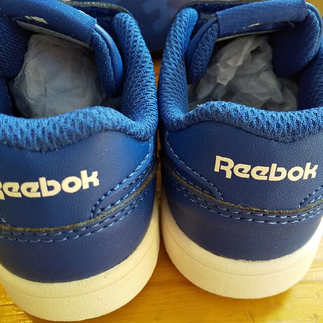 Reebok(リーボック)の新品★リーボック   ベビーシューズ キッズ/ベビー/マタニティのベビー靴/シューズ(~14cm)(スニーカー)の商品写真