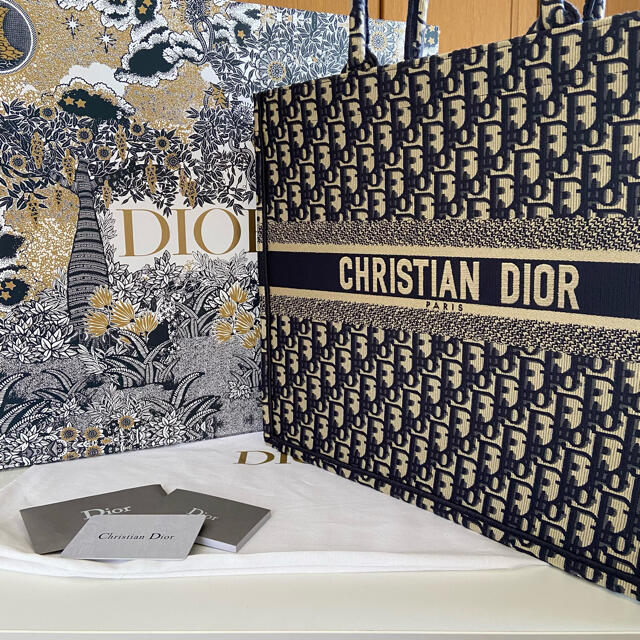 Christian Dior - Christian Dior ブックトート ネイビー  ラージサイズ