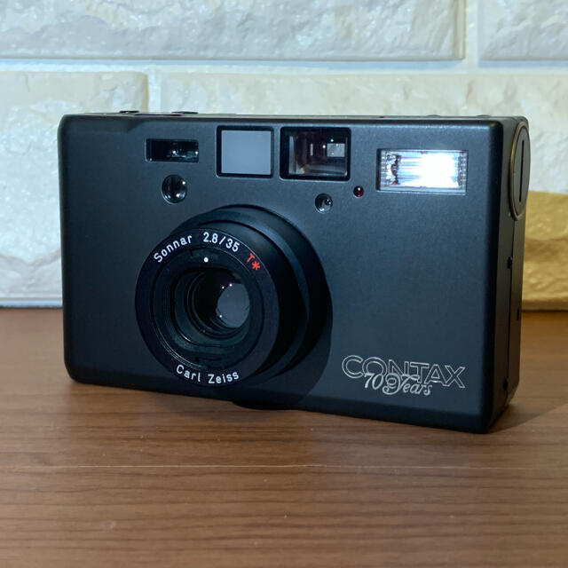 LEICA(ライカ)のCONTAX T3 チタンブラック　70years コンタックスT3 70周年 スマホ/家電/カメラのカメラ(フィルムカメラ)の商品写真