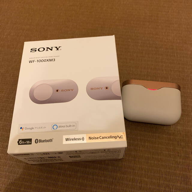 SONY(ソニー)のSONY ワイヤレスイヤホンWF-1000XM3 スマホ/家電/カメラのオーディオ機器(ヘッドフォン/イヤフォン)の商品写真