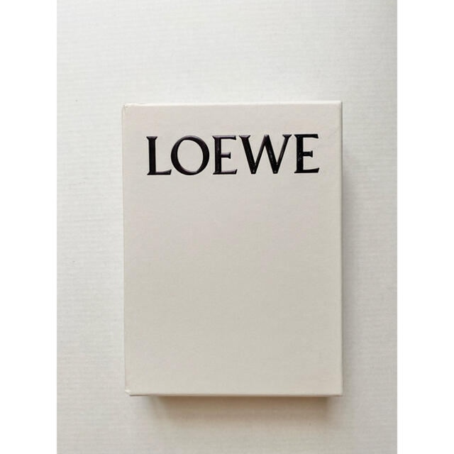 LOEWE(ロエベ)のLOEWE コイン/カードケース レディースのファッション小物(コインケース)の商品写真