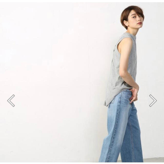 AZUL by moussy(アズールバイマウジー)のAZUL by moussy ノースリーブ グレー S レディースのトップス(カットソー(半袖/袖なし))の商品写真