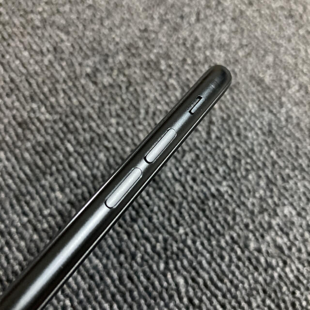 【超美品】iPhone SE 第2世代ブラック64GB SIMフリー 5