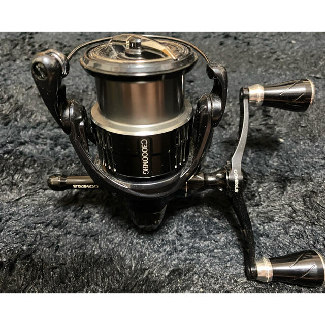 SHIMANO(シマノ)の19ヴァンキッシュ c3000MHG スポーツ/アウトドアのフィッシング(リール)の商品写真