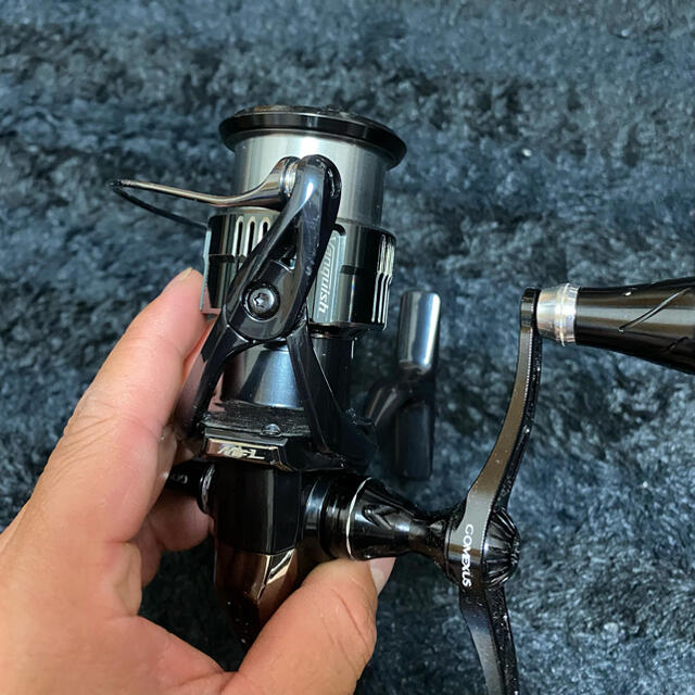 SHIMANO(シマノ)の19ヴァンキッシュ c3000MHG スポーツ/アウトドアのフィッシング(リール)の商品写真