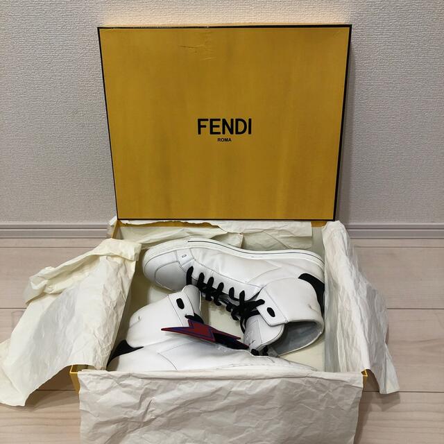 FENDI(フェンディ)のフェンディ ハイカット スニーカー  レア  美品  メンズ メンズの靴/シューズ(スニーカー)の商品写真