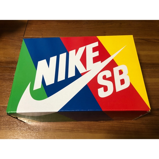 NIKE(ナイキ)のFTC × ナイキSB ダンク ロー メンズの靴/シューズ(スニーカー)の商品写真