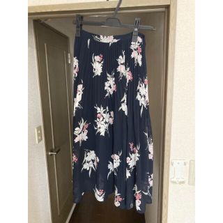 ノエラ(Noela)の花柄シフォンスカート(ロングスカート)