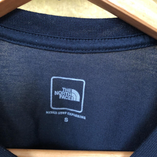 THE NORTH FACE(ザノースフェイス)の大江様専用　THE NORTH FACE❤︎Tシャツ　美品 スポーツ/アウトドアのアウトドア(登山用品)の商品写真