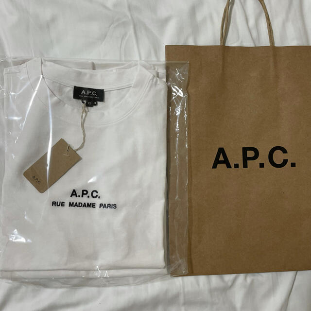【新品】APC XS アーペーセー Tシャツ ロゴ刺繍のサムネイル