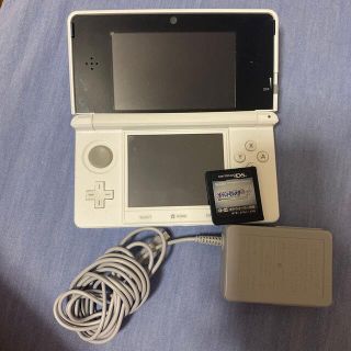 ニンテンドー3DS(ニンテンドー3DS)の3DS 本体　スマブラ、モンハン4付き(携帯用ゲーム機本体)