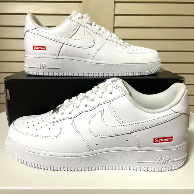 Supreme(シュプリーム)の新品 Supreme Nike Air Force 1 Low 白 26.5cm メンズの靴/シューズ(スニーカー)の商品写真