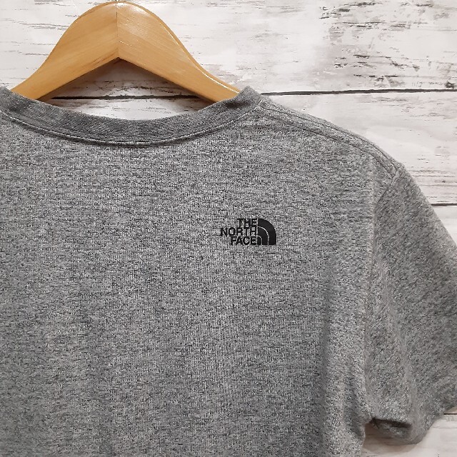 THE NORTH FACE(ザノースフェイス)の✨美品✨THE NORTH FACE(ザノースフェイス) 　スクエアロゴTシャツ メンズのトップス(Tシャツ/カットソー(半袖/袖なし))の商品写真