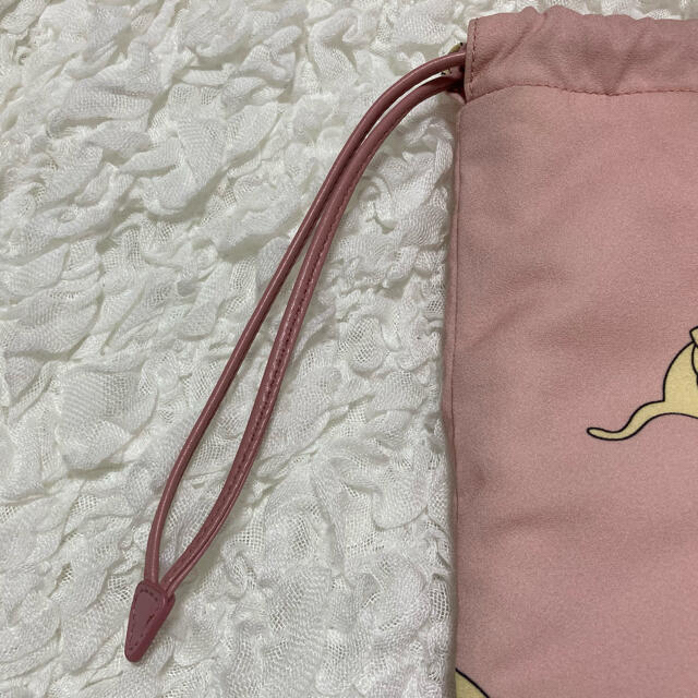 miumiu(ミュウミュウ)のmiumiu ねこ柄 巾着バッグ レディースのバッグ(ハンドバッグ)の商品写真