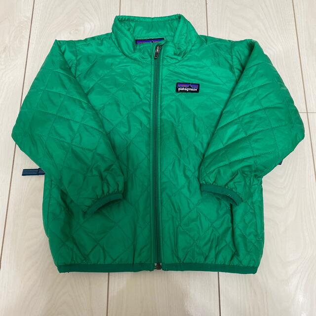 patagonia(パタゴニア)のpatagonia アウター キッズ/ベビー/マタニティのベビー服(~85cm)(ジャケット/コート)の商品写真