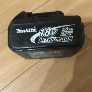 マキタ(Makita)のマキタ 純正バッテリー　18v 3A(工具/メンテナンス)